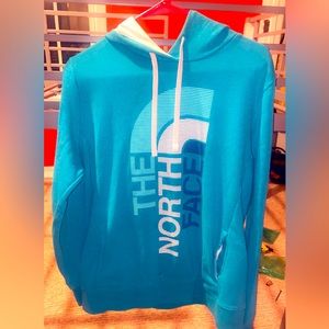 The North Face Women’s XL Hoodie